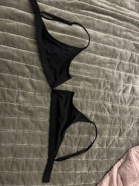 One One Black Women's Triangle Bikini Top - Minimal Swim